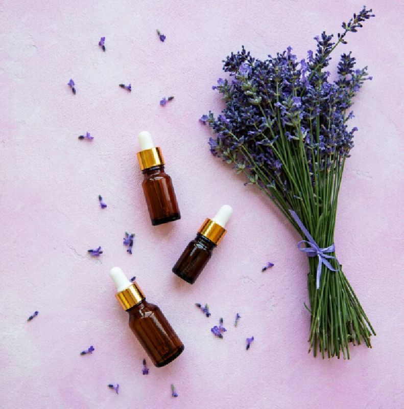 اسانس با رایحه لوندر 25 بیست و پنج کیلویی LAVENDER RBL پیرامید تجارت ارومیه